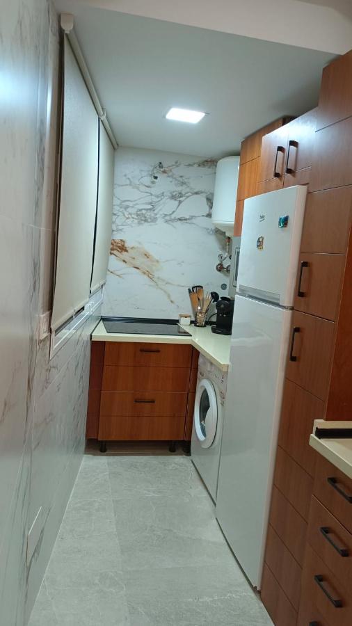 Piso Malaga Cerca Playa Málaga Exterior foto